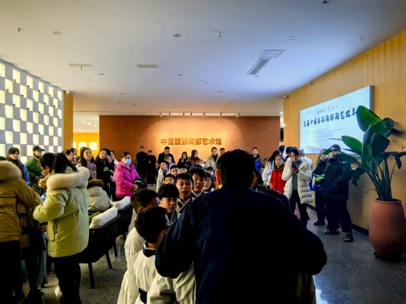 五峰培训讲座公司如何赋能文旅产业：定制化培训助力产业人才升级